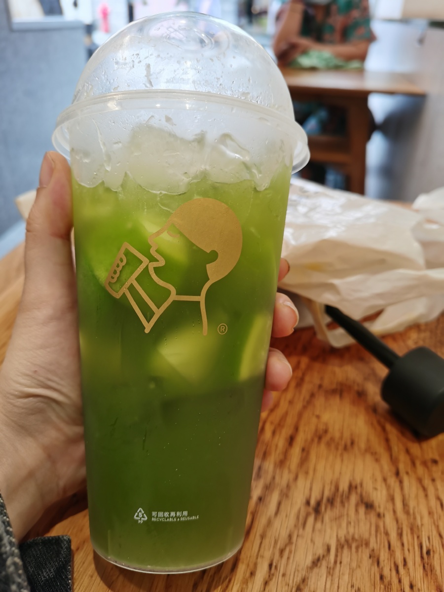 喜茶的柠檬茶还可以