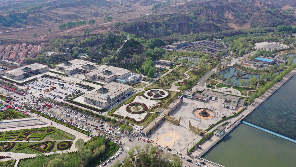 航拍山西长治八路军太行纪念馆资料