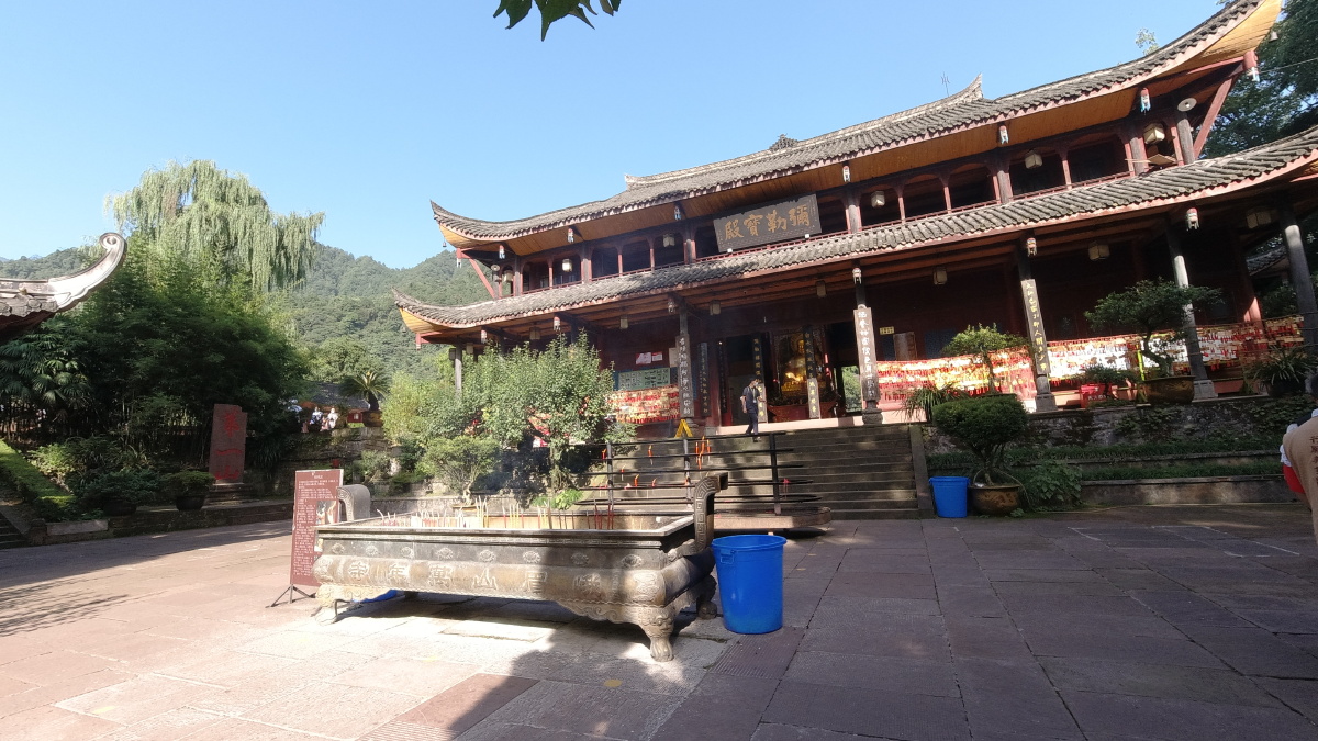 四川峨眉山万年寺