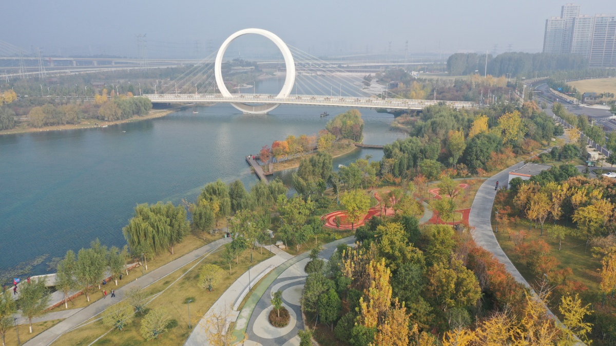 河南郑州蝶湖公园景色美