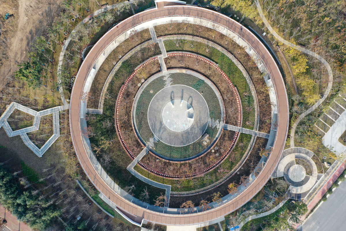 河南许昌变废为宝建成首个无废公园