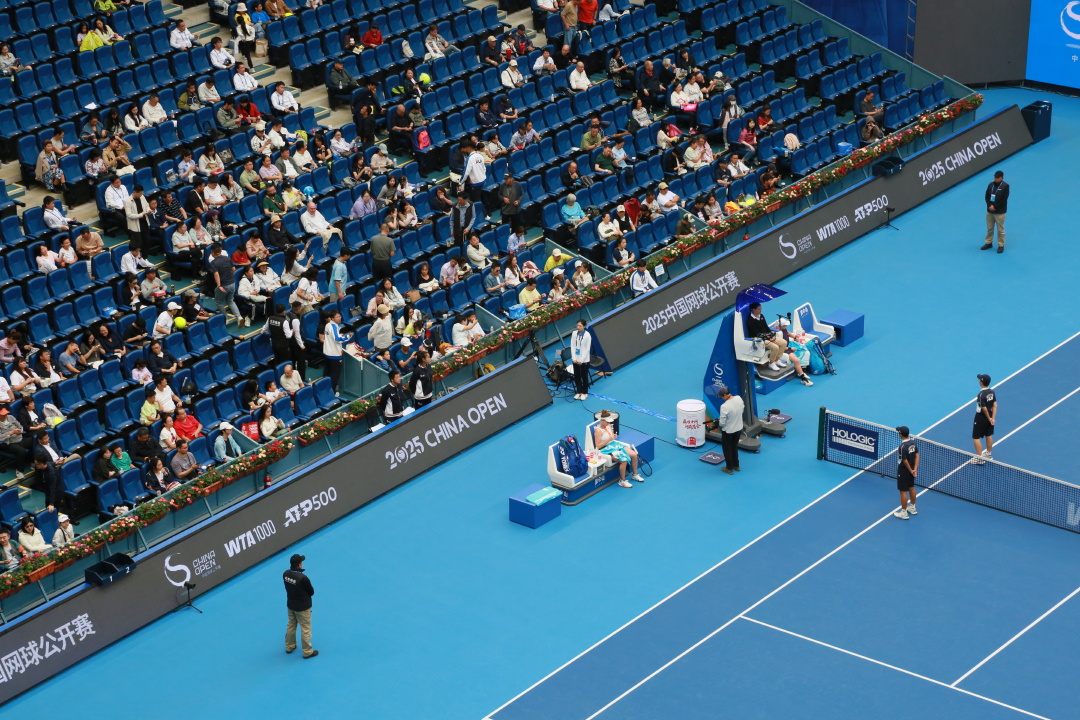 2025中国网球公开赛_中网赛程签表+直播比分一网打尽中国网球公开赛首个开放日 围观大满贯冠军体验新园区