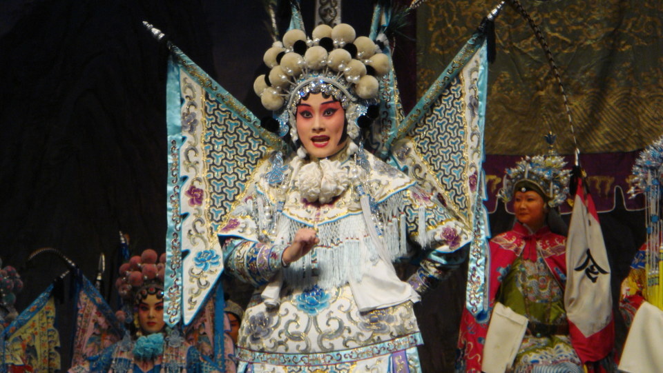 京剧《杨门女将》 br />