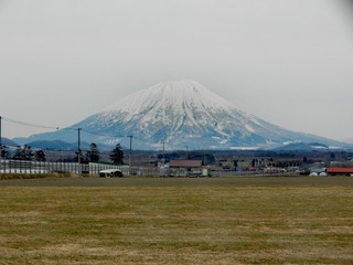 102826