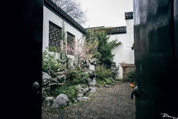 L1000730