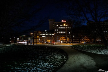 L1005300