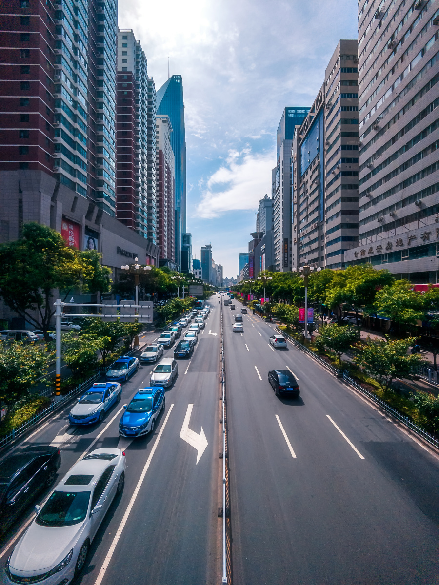 兰州庆阳路城市道路