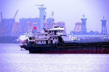 217184