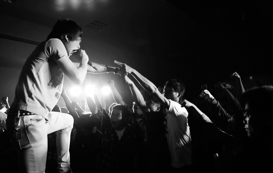 愤怒的拳头 br /> 扭曲的机器长沙巡演站的暖场乐队——猴子王