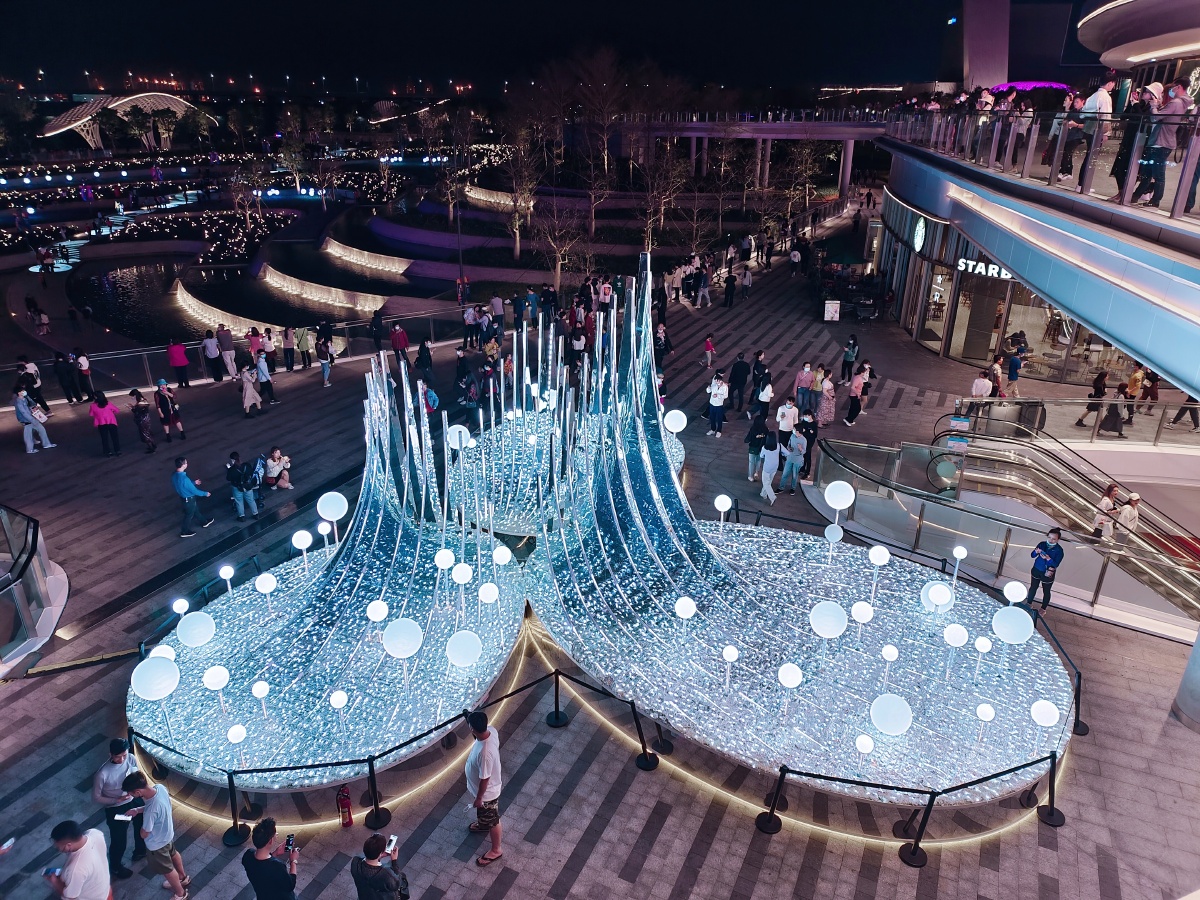 深圳海滨广场的摩天轮