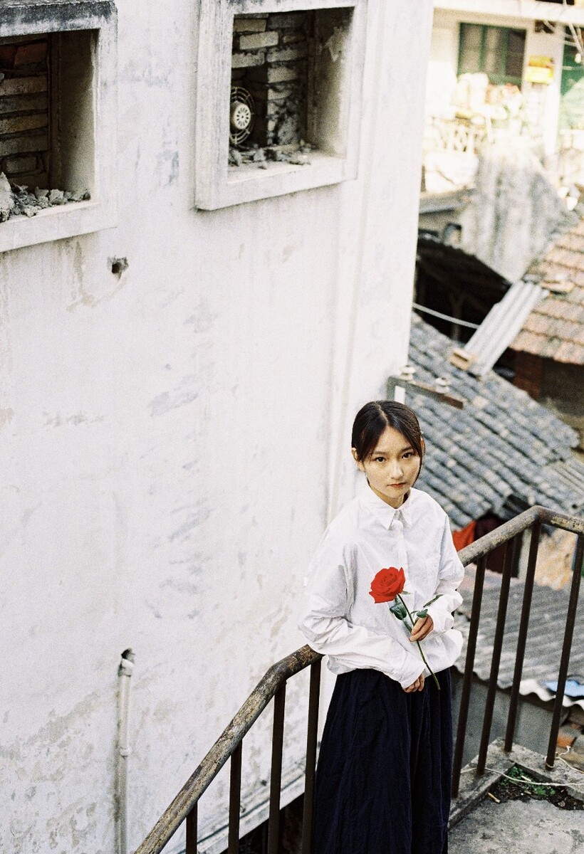 小城姑娘