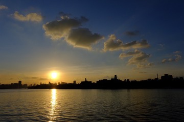 3B11F0A8-B2DF-4D13-8F3F-414F85CC8484/L0/001