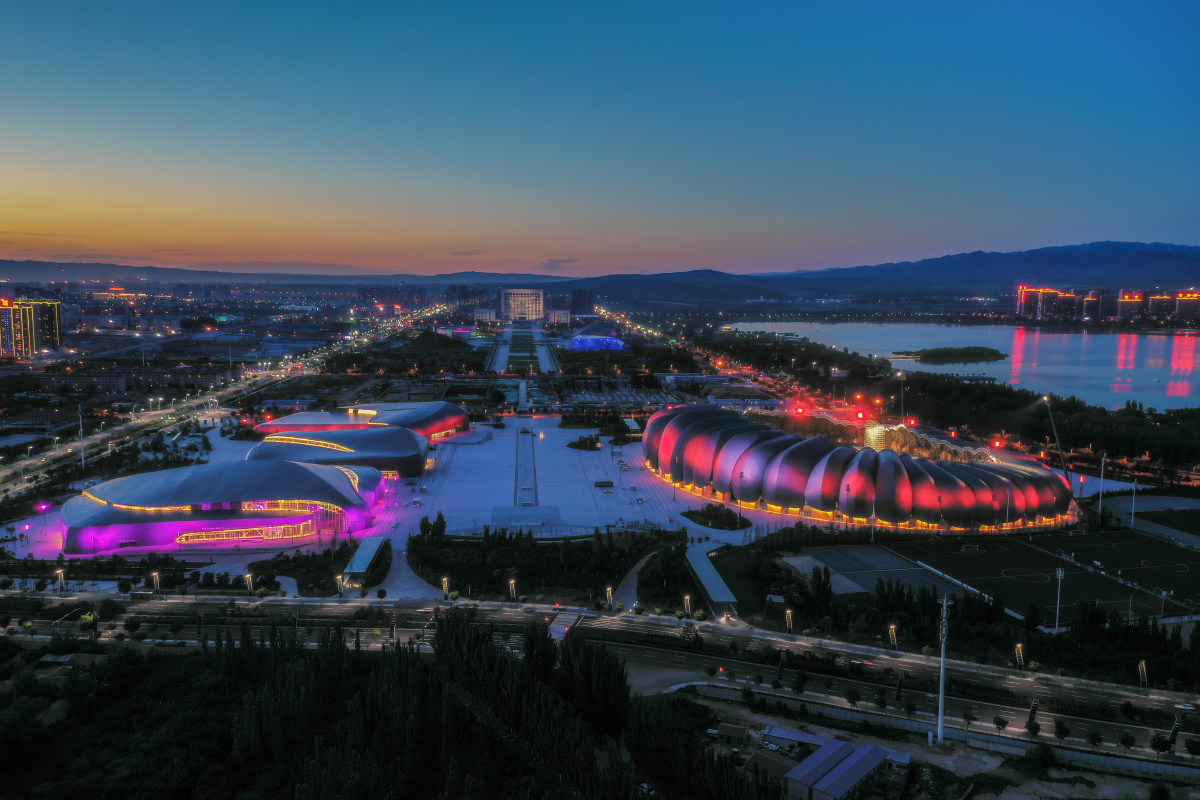 大同体育中心夜景