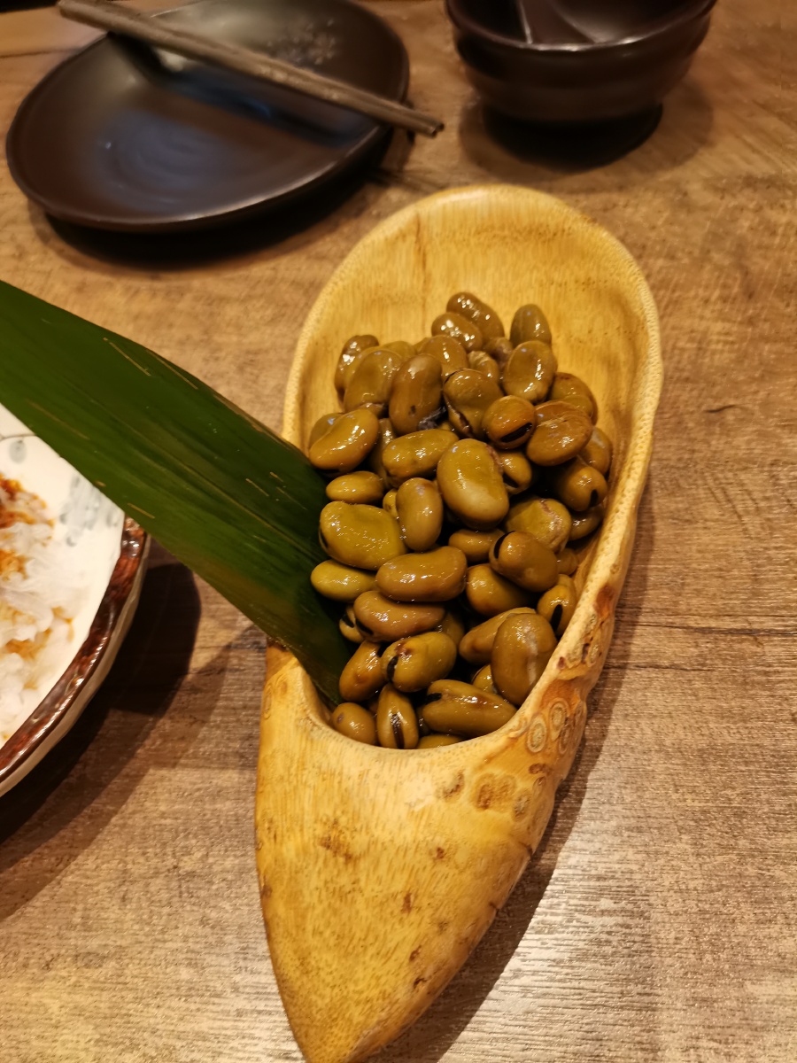 咸亨酒店的美食尝到了孔乙己喜欢的茴香豆