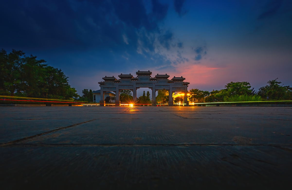 夜色中的道源国家湿地公园安徽亳州涡阳