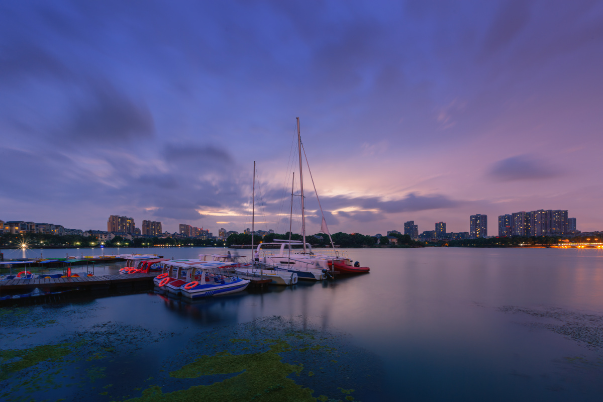 蓝调时刻的百家湖1南京