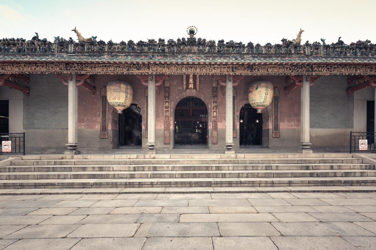 灵应祠佛山祖庙内