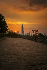 中秋时节的台城和紫峰落日+南京