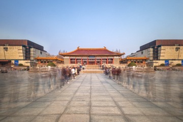 光影中的南京博物院+南京