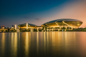 江苏大剧院晚景+江苏省南京市建邺区梦都大街181号