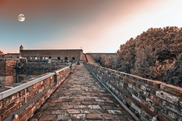 中华门城堡和大报恩寺塔光影+南京