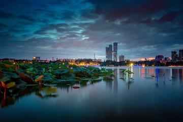 莫愁湖晚景3+南京