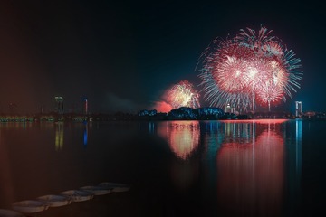 普天同庆+南京玄武湖公园