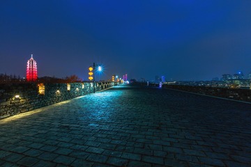 夜色中的城墙和大报恩寺塔+中华门城堡（南京）