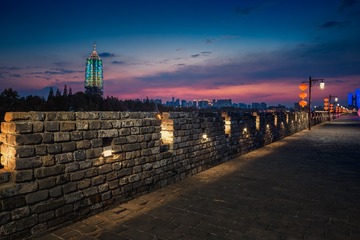 大报恩寺与南京城墙夜色