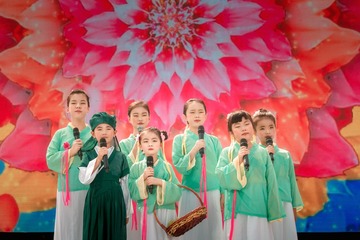 葡萄熟了3+摄于第八届句容丁庄葡萄节开幕式