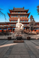 午后万佛宝楼前的观音像+毗卢寺（南京）
