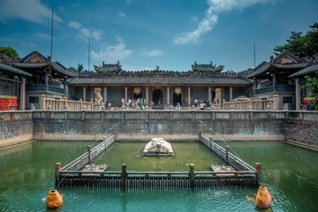 碧水涟涟锦香池