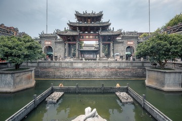 灵应牌坊