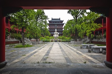 午后光影里的大佛+毗卢寺（南京）