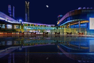 时代广场建筑夜色+苏州