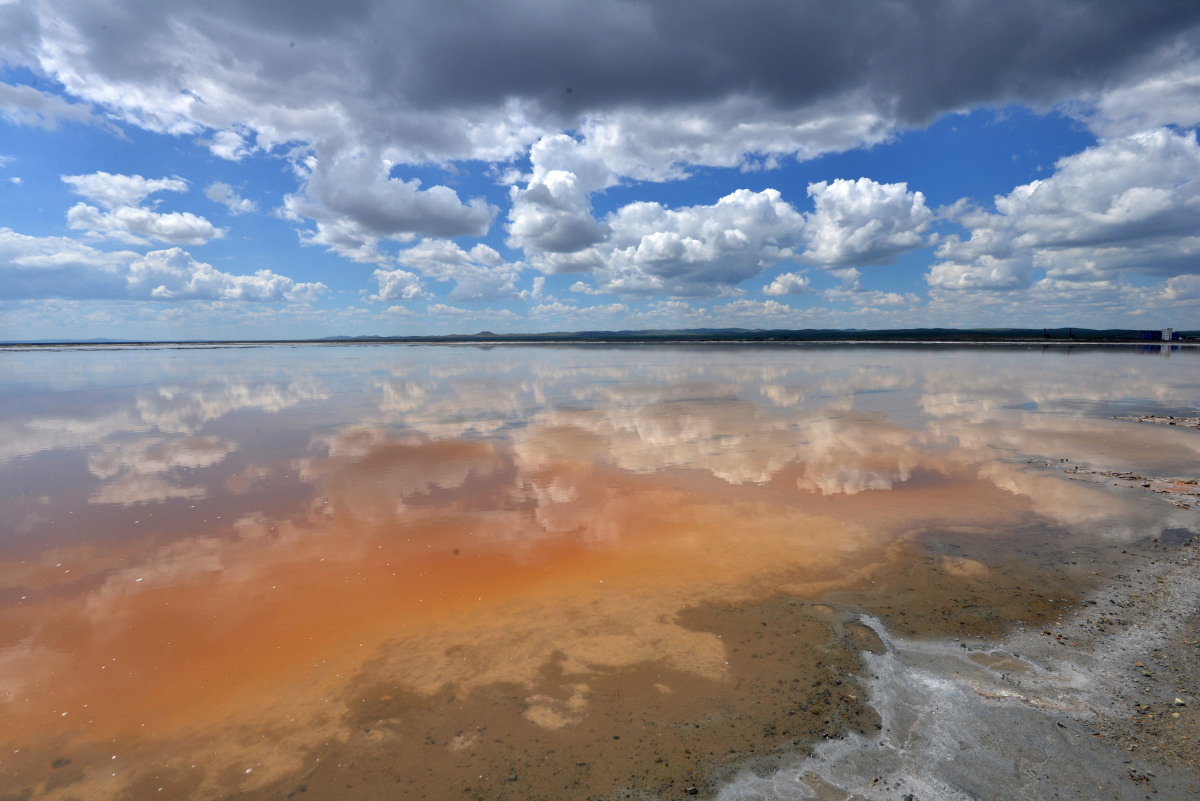 额吉淖尔盐湖