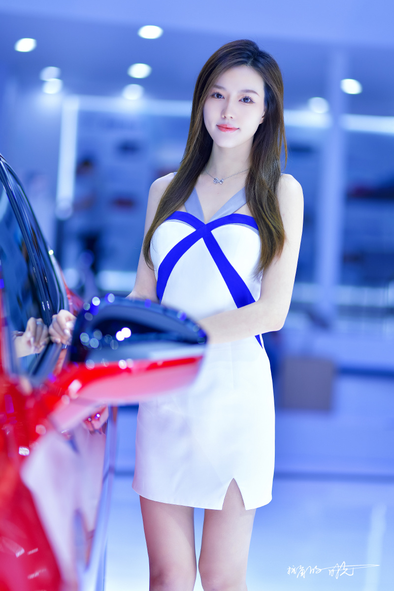 2021广州国际车展讴歌展台御用车模麻豆牛牛