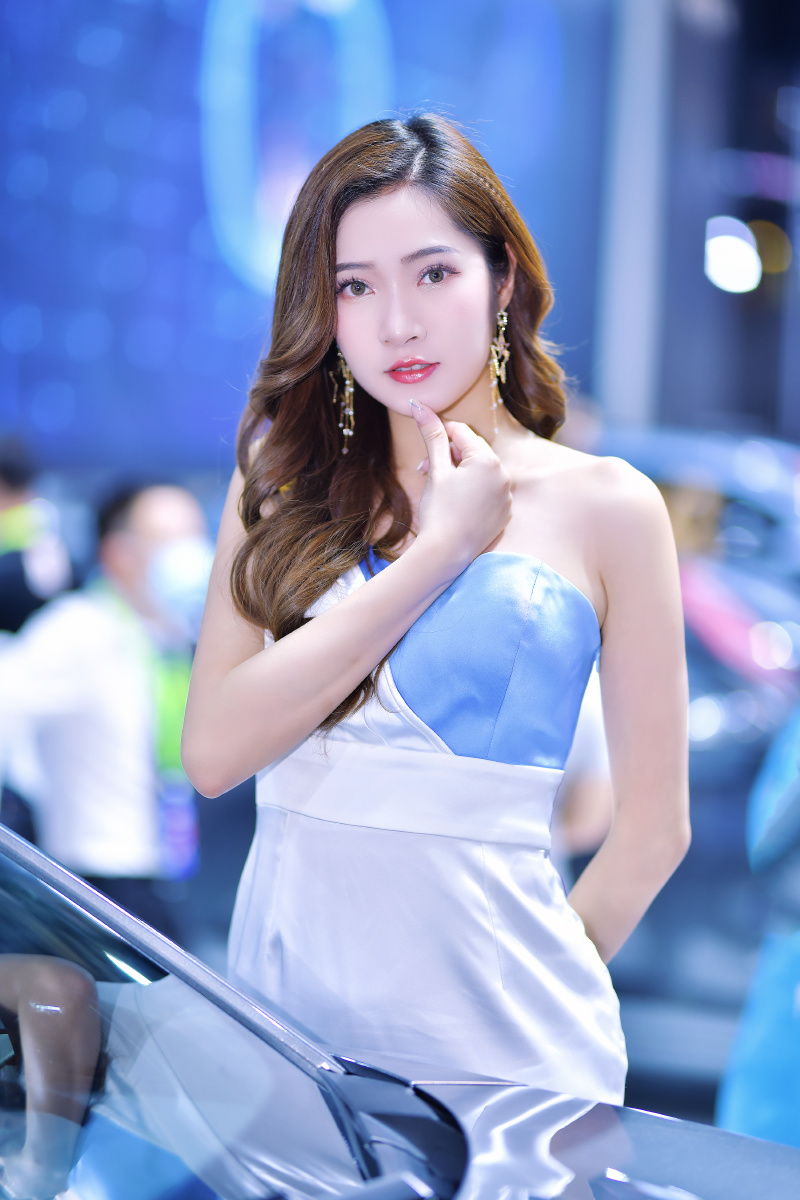 靓丽车模五一广州佛山东莞车展
