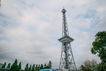 L1002701