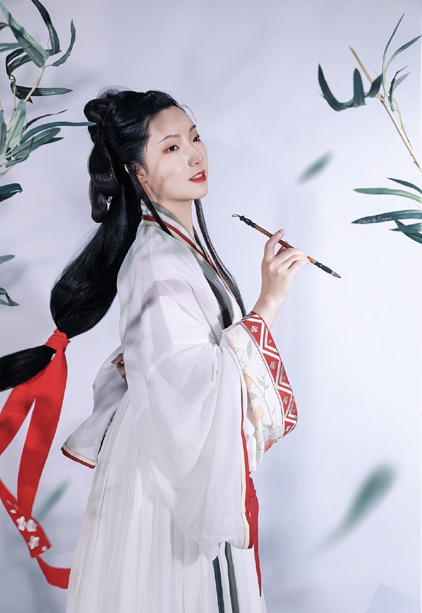 古装拍摄#美人图七色茶关注