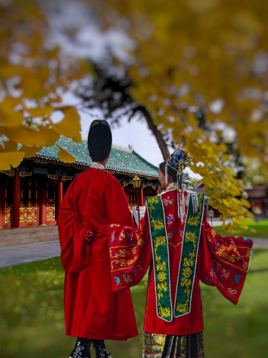 古风靓男美女背影