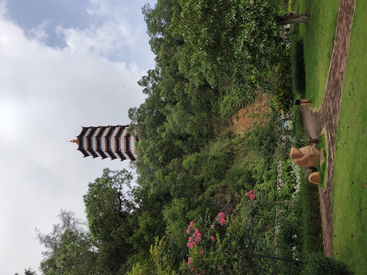 天福塔天佑人民