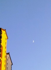 1689794
