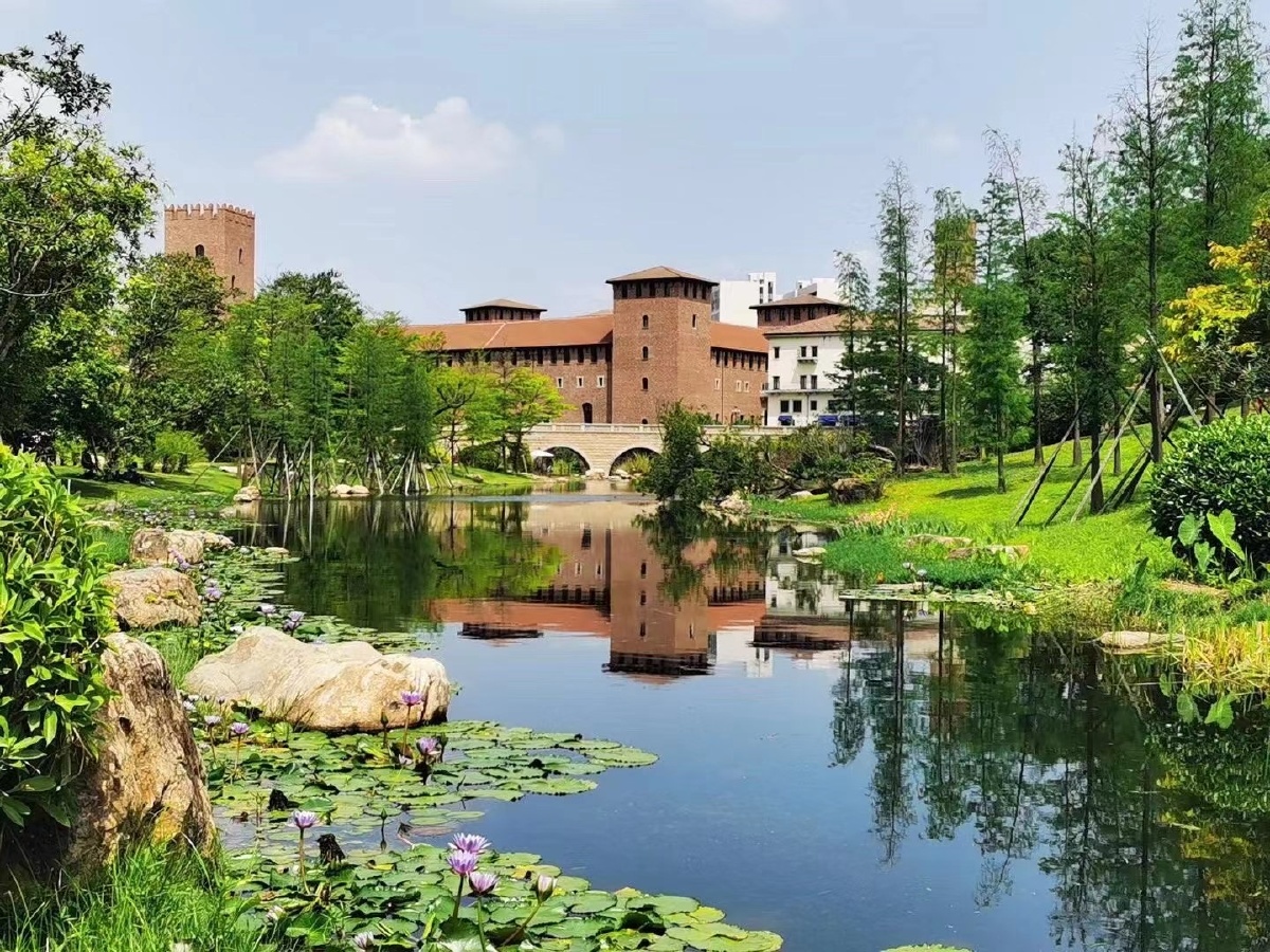 华为溪村欧洲小镇缩影