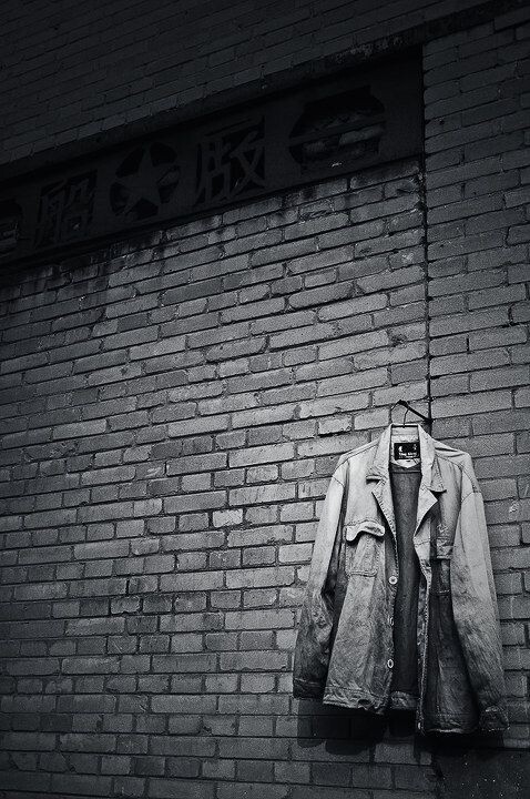 咔啪投稿-衣不如新否？<br />
