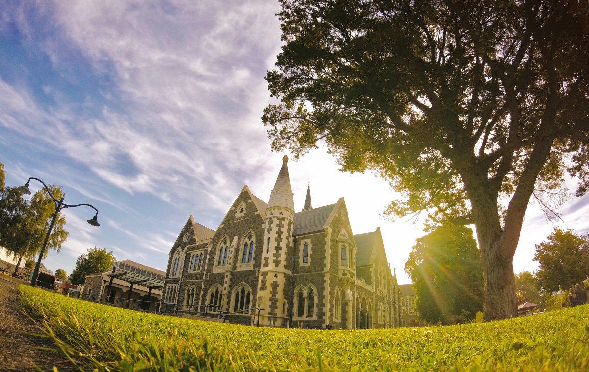 天亮出发去旅行吧