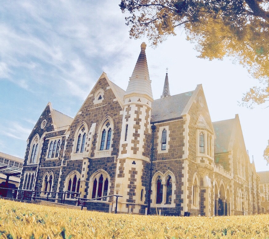 天亮出发去旅行吧