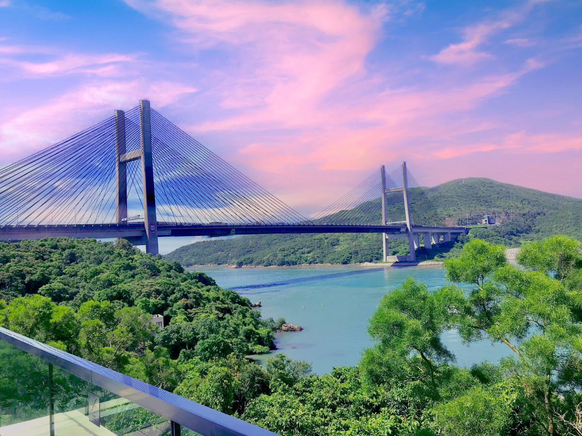 天亮出发去旅行吧