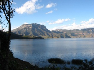 070.JPG