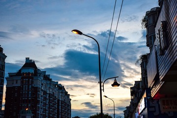 小河